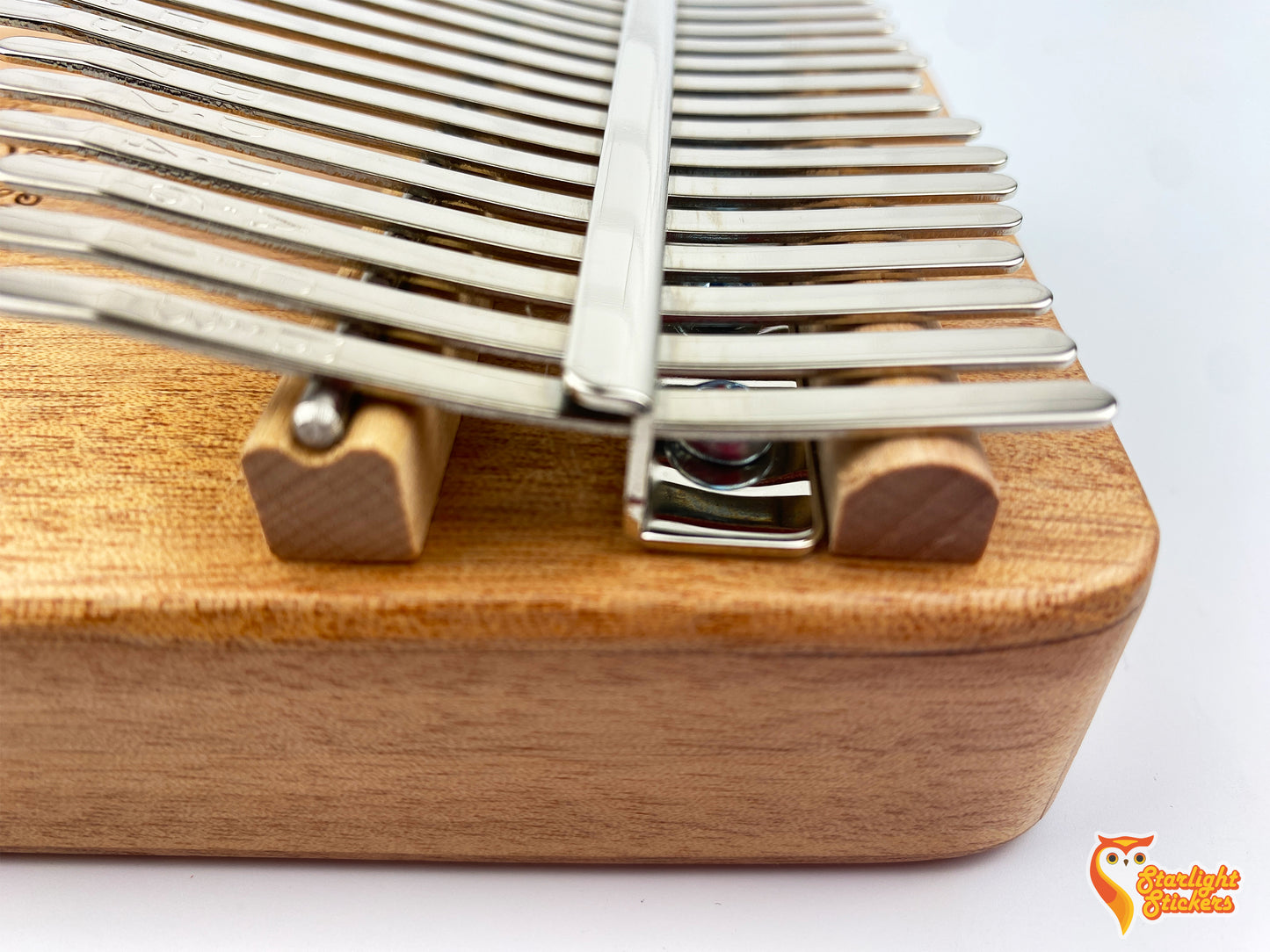 Side view of kalimba keys.