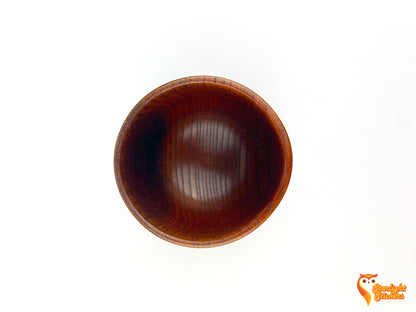 Top view of a wooden cup.