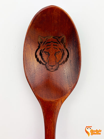 Engraved spoon with a tiger. 